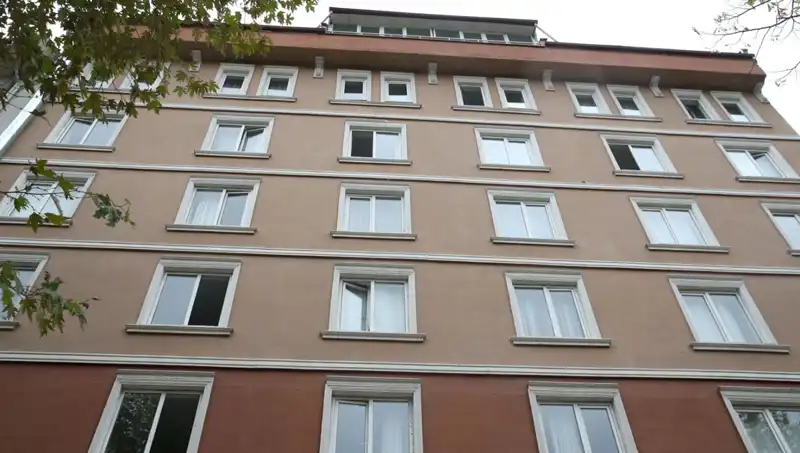 Kastamonu'da Çalışma Kazası: Otelin Penceresinden Düşen Kadın Hayatını Kaybetti