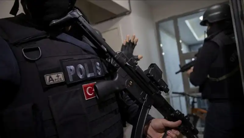 Türkiye genelinde DAEŞ’e yönelik dev operasyon: 89 şüpheli gözaltında!