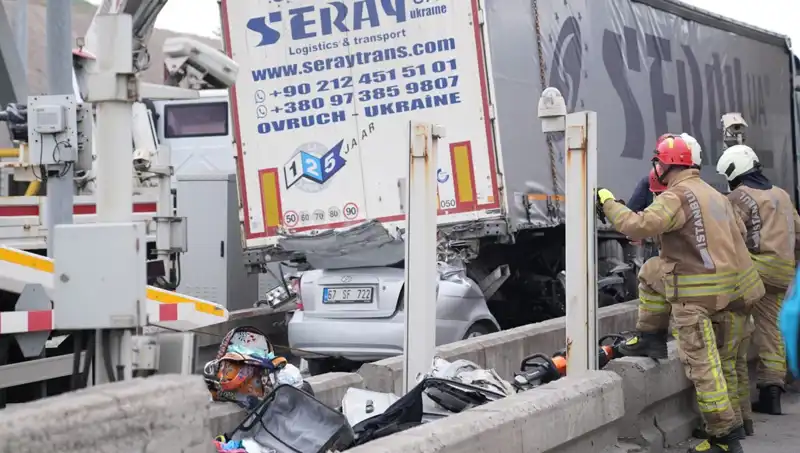Bayram Tatilinde Trafik Kazalarında Yaşanan Üzücü Sayı: 72 Ölüm