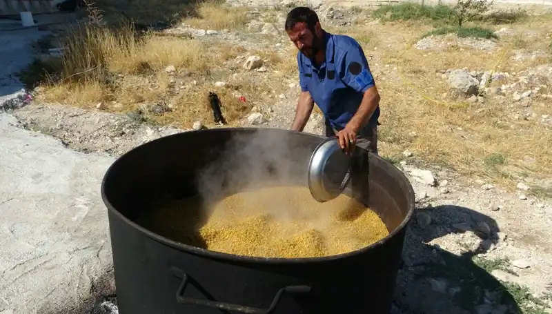 Ağustos’da Başlayan Eylül’de Biten Gelenek: Kazanlar Kaynamaya Başladı!