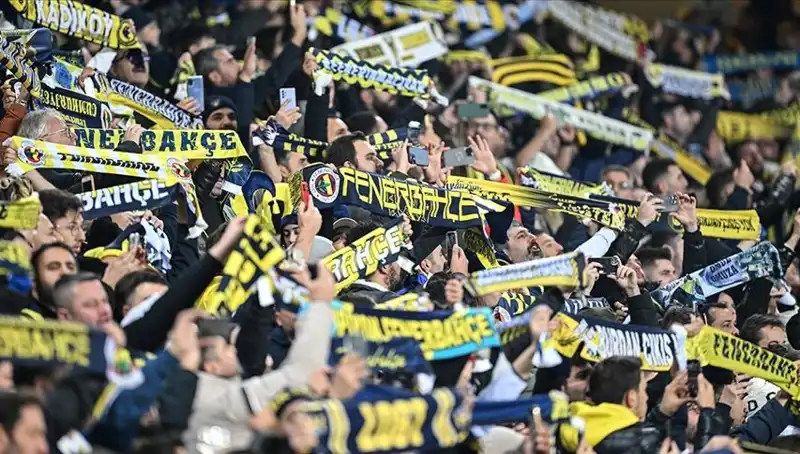 Fenerbahçe Kombine Fiyatları Açıklandı! 2023 Sezonu İçin Nasıl Alınır?