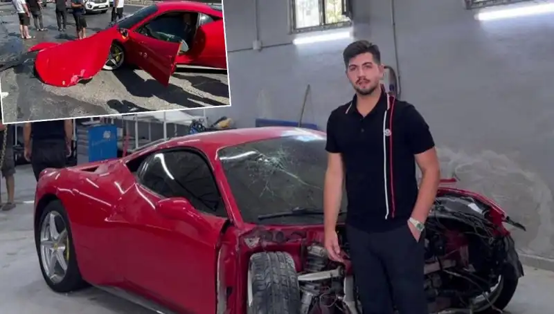 Hurdaya Dönüşen 15 Milyonluk Ferrari'nin Sahibi Sıkkın: "Binemeden Gitti"