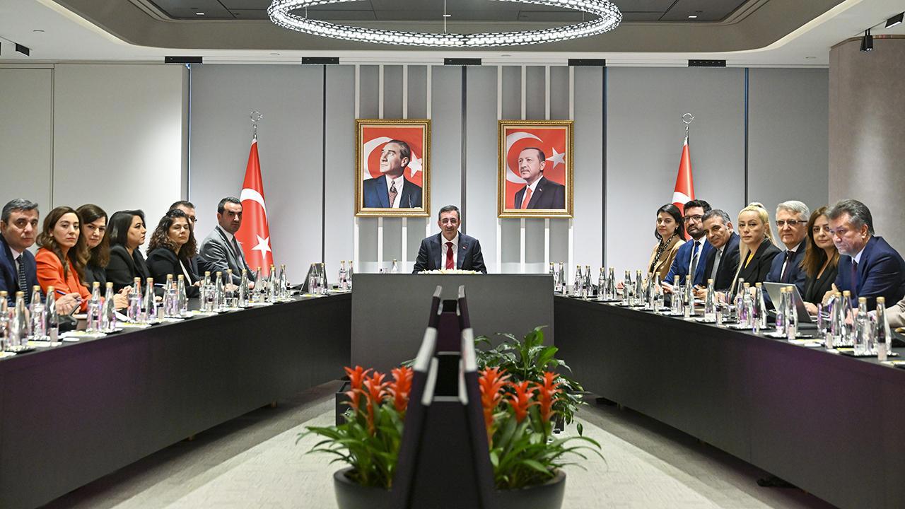 Bakan Cevdet Yılmaz'dan Ekonomi Değerlendirmesi