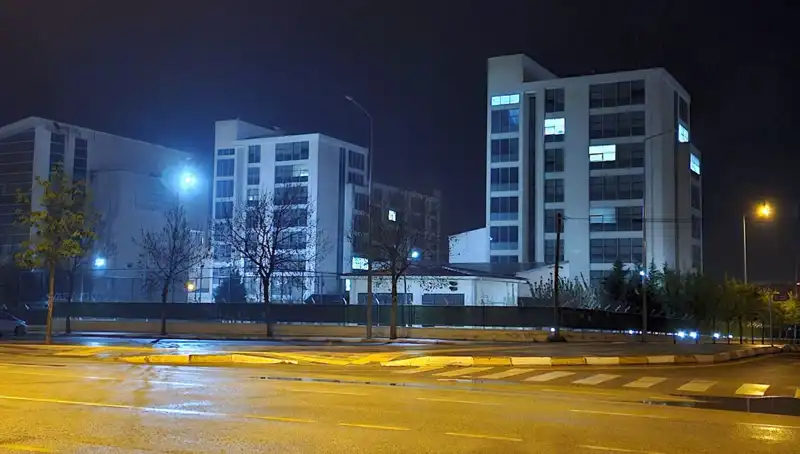 Yurtdışında Öğrencilerde Zehirlenme Paniği: 56 Kişi Hastaneye Sevk Edildi