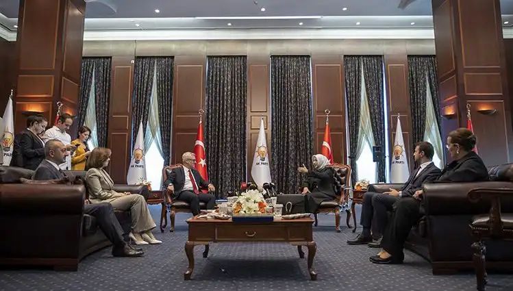 AK Parti'nin Bayramlaşma Programı Açıklandı, CHP Neden Katılmadı?