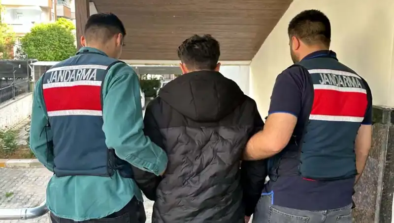 Türkiye Genelinde Dolandırıcılıkla Mücadele: 35 Kişi Tutuklandı