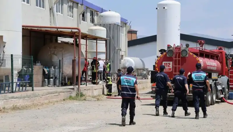 Elazığ'daki Gaz Dolum Tesisinde Şok Edici Patlama Oldu! Neler Yaşandı?