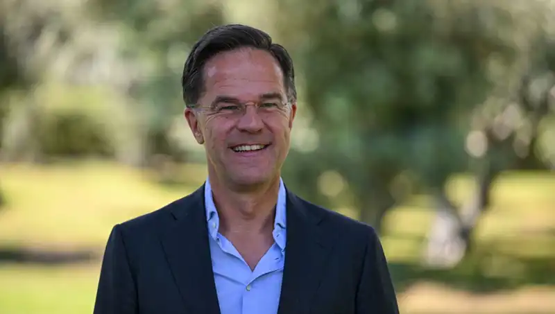 Rutte'den Eurofighter Açıklaması: Müttefikler Kısıtlama Getirmemeli mi?