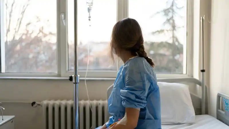 27 Yaşındaki Kadının Kanseri: Doktorlar "Ciddi Değil" Dedi, Gerçek Başka Çıktı