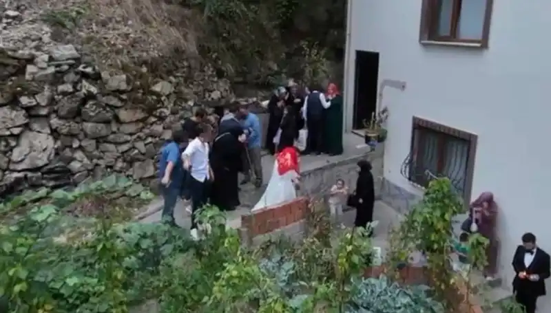 Düğün Günü Kaos: Kurşun Sesleri İçinde Hayat Kırılmaları